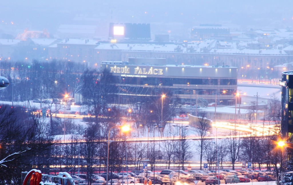 Dar viena panorama, kur keliai tarsi gyvatė vinguriuoja Vilniumi.